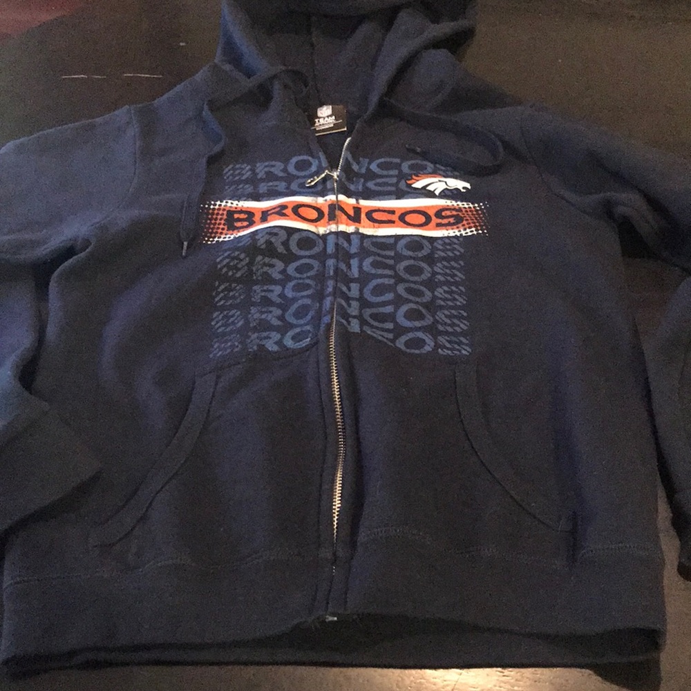 NWOT Small Navy Women’s Denver Broncos Hoodie